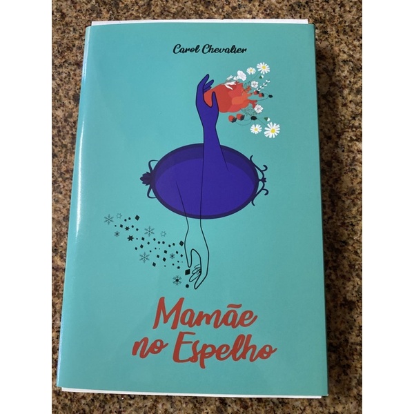 Livro Mamãe no espelho de Andrea Chevalier