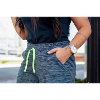Shorts Feminino até PLUS SIZE Malha Moletinho Rajado exclusiva , soltinha e confortável Verão 2022 Tamanhos P a G2 - Veja nas fotos as medidas em centímetros