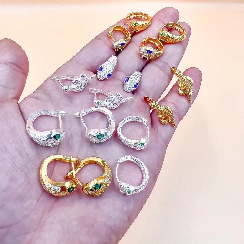 Brincos de argola Femininos Folheados Brincos Cravejada Com Zircônios Pedras Coloridas /cobra A Ouro 18k Prata 925 — imagem 2 de 2