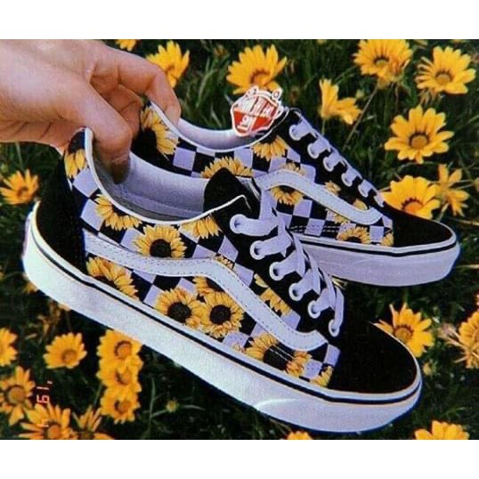 vans preto com flores