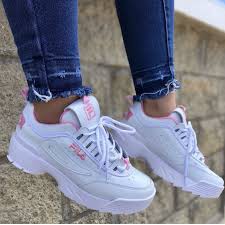 fila rosa com branco