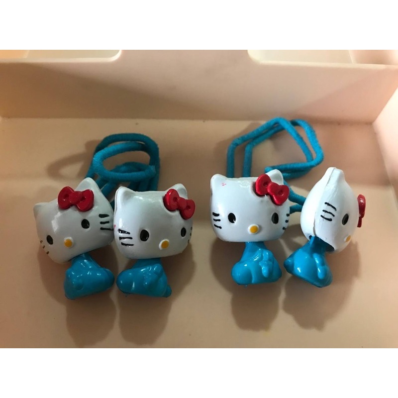 Par Maria Chiquinha Xuxa Hello Kit coloridas Moda