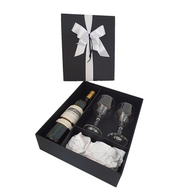 Caixa De Presente 26x33x8 Cartonada Queijos Vinhos Taça Laço Convite Padrinhos Casamento Namorados