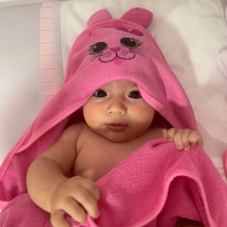 Toalha de banho infantil com orelhinha no capuz estampada bichinho bebê