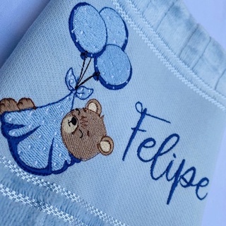Toalha Bordada Personalizada Bebe Ursinho Balões com Nome