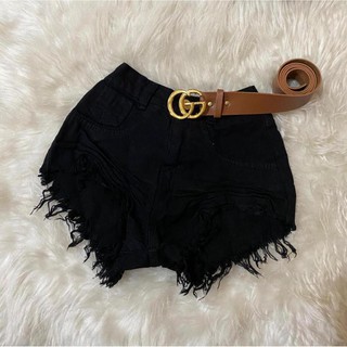 Short Jeans Cintura Alta linda queima de estoque preto