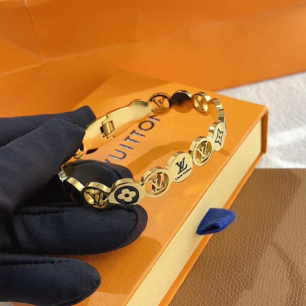 Louis Vuitton LV pulseira bracelete banhado a ouro de trevo de 4 folhas  acessórios joias de moda feminina S229 - Desconto no Preço