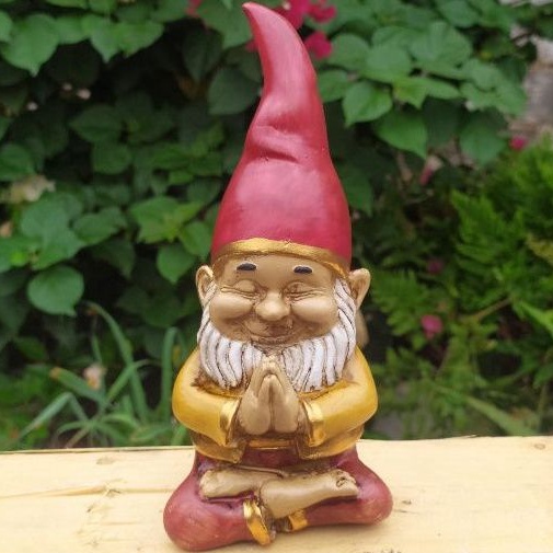 Gnomo Duende de Jardim Sorte e Fortuna Decoração Orando