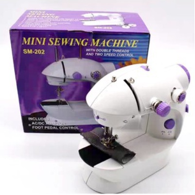 Mini Máquina Costura Portátil Elétrica Pilha + Pedal Bivolt 110V 220V