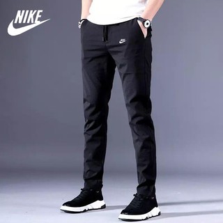 calça nike casual