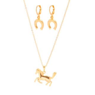 Conjunto Colar e Brinco com pingente Cavalo Country folheado em ouro 18k