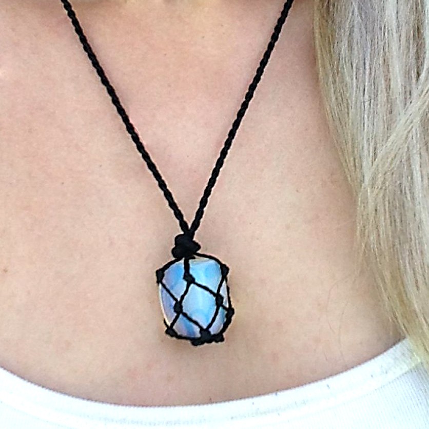 Imagem colar cordão masculino feminino fio encerado preto colar Pedra da Lua - signo Câncer - Pedra dos Sentimentos ajustável