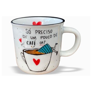 Caneca Menina "Só Preciso de um Pouco de Café" - Xícara. em Oferta na Shopee