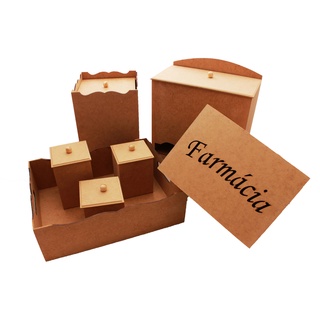 Kit de Bebê Higiene Liso com Farmácia em MDF