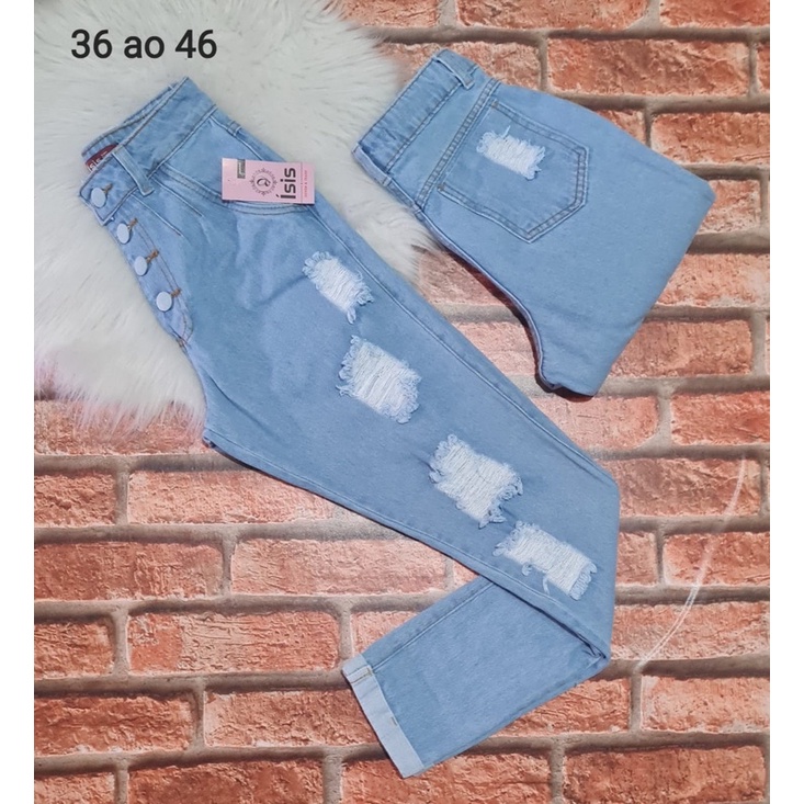 calça jeans mom destroid com botões encapados