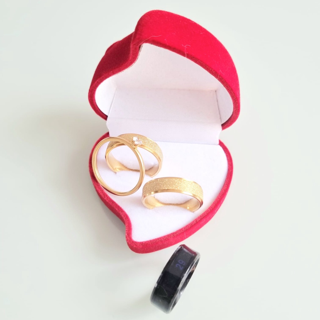 aliança namoro Alianca namoro casamento banhado a ouro 18k chanfrada com brilho + Anel solitário + Anel marca temperatura