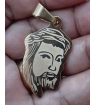 Pingente Face de Cristo Jesus Banhado/Pingente Aço Inox/Pingente Dourado