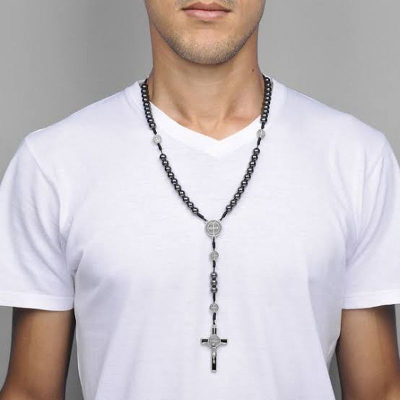 Terço De São Bento  De Pescoço Hematita em Oferta na Shopee