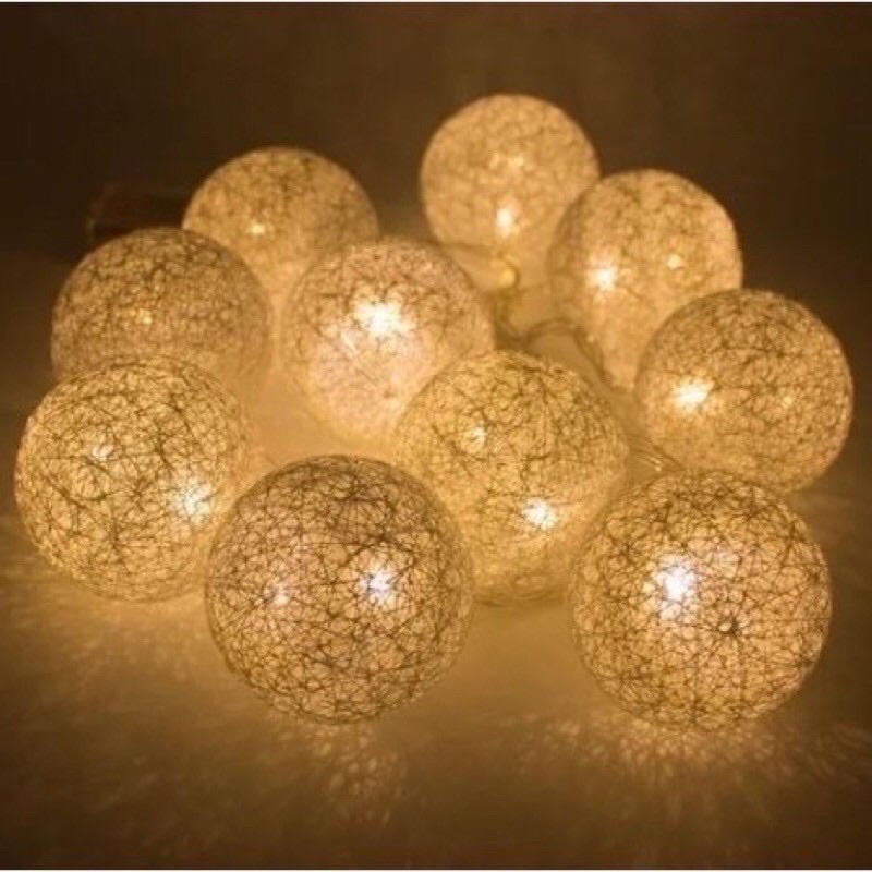 Cordão de led decorativo com 10 bola de pilha em Oferta na Shopee