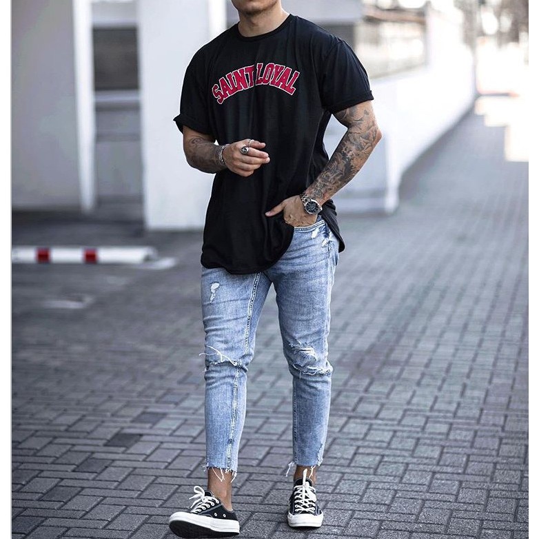 homens de jeans