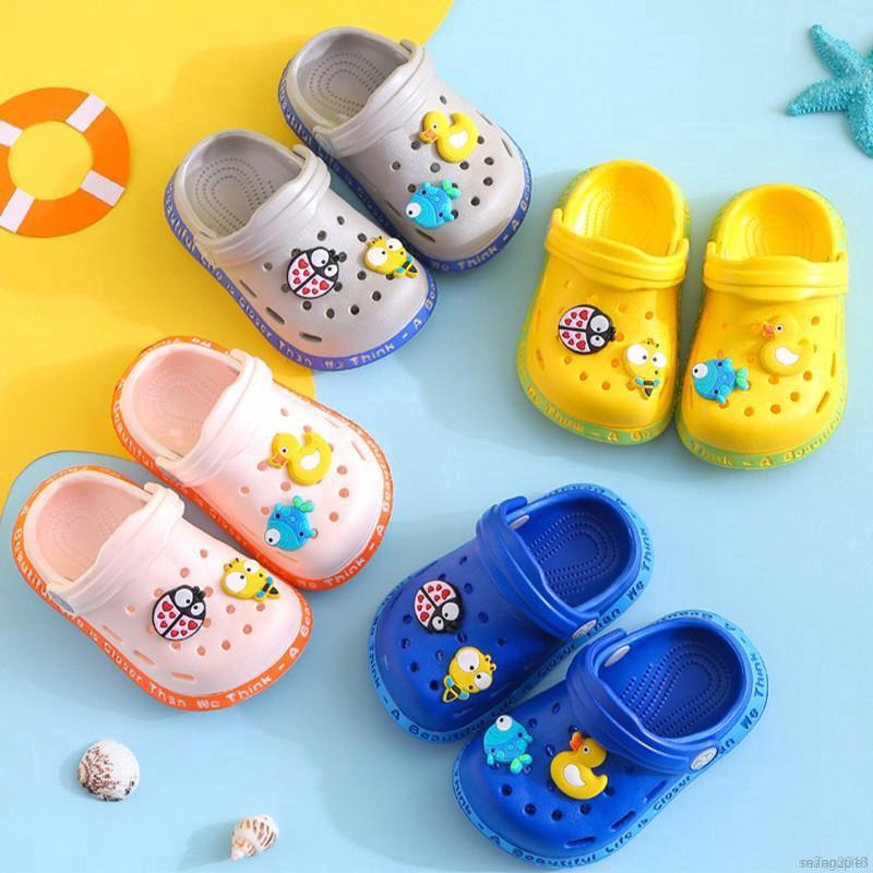 sandalia crocs para bebe