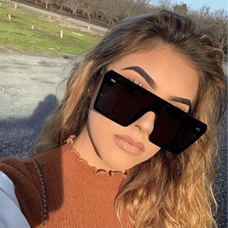 Óculos De Sol Feminino Em Degradê Com Armação Grande/Lentes Transparentes/Uma Peça/Uso Externo