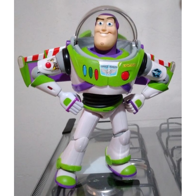 toy story signature collection buzz lightyear