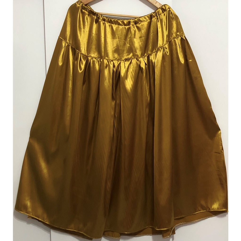 SAIA/FORRO CETIM DOURADO UMBANDA CANDOMBLÉ em Oferta na Shopee