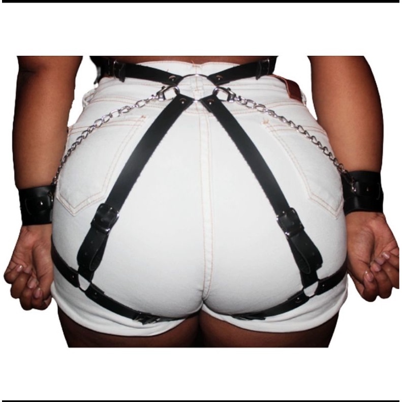 Harness Com Corrente E Algema Fetiche Bdsm