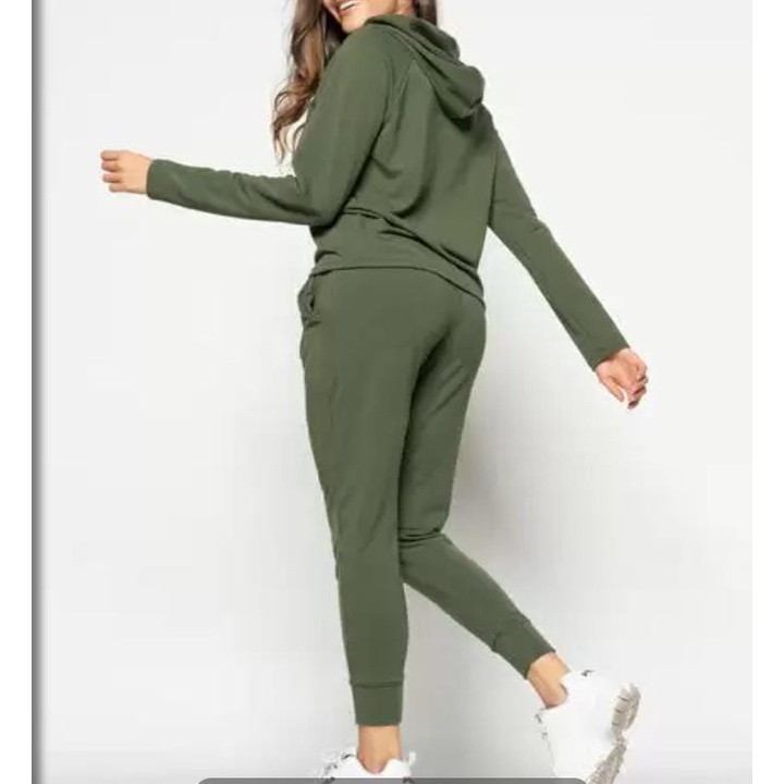 Conjunto Casual Calça+ Blusa com Capuz, Gola Redonda, manga longa na Viscolycra
