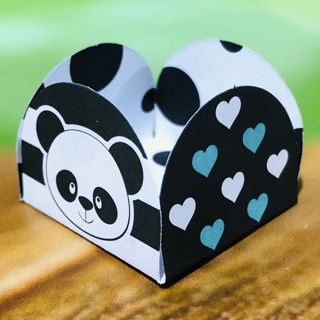 50  forminhas 4 Pétalas para doces TEMA  URSO PANDA 69.3 em Oferta na Shopee