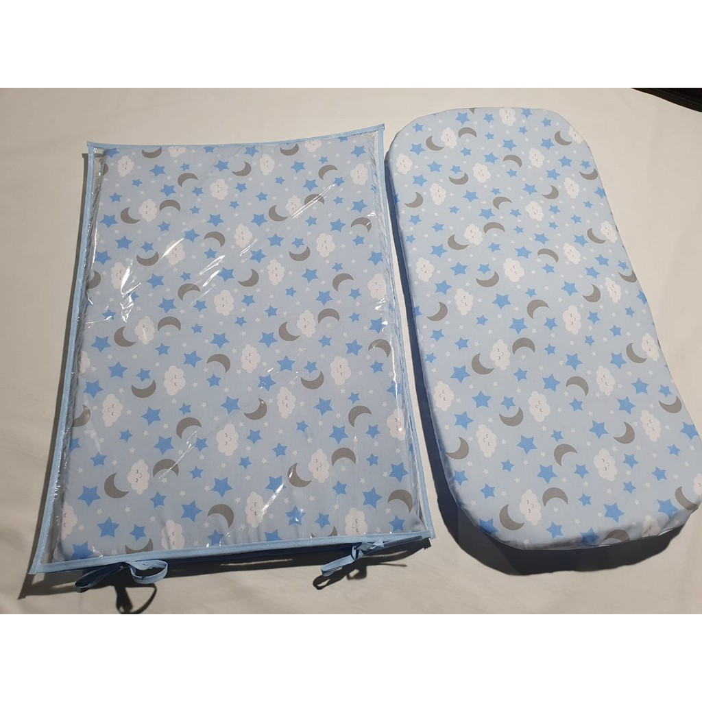 Kit Trocador Para Comoda de Bebê Menino Azul bebe e Cinza Lua Estrela Nuvens + Colchonete Para Carrinho de Nenem Menino Azul bebe e cinza