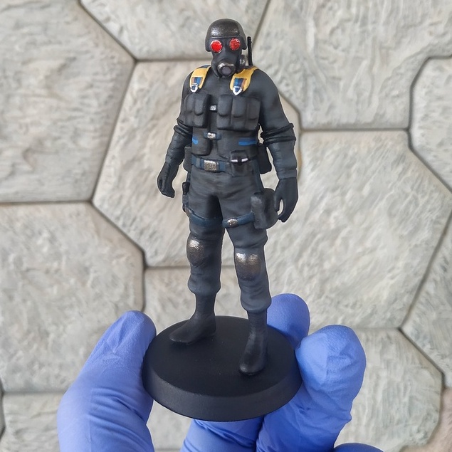 Hunk Resident Evil Revelations Eaglemoss Custom