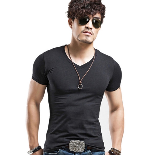 Camiseta Darkwood Slim Fit Gola V Marrom