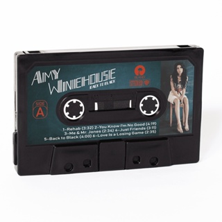 Carteira K7 - Amy Winehouse (Back to Black) - Carnaúba Estúdio em Oferta na Shopee