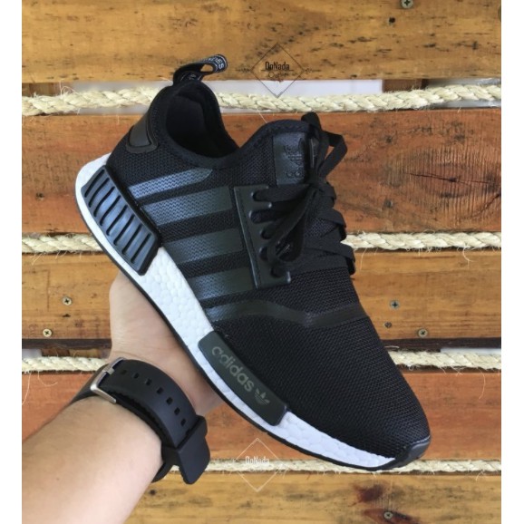 nmd preto vermelho e azul