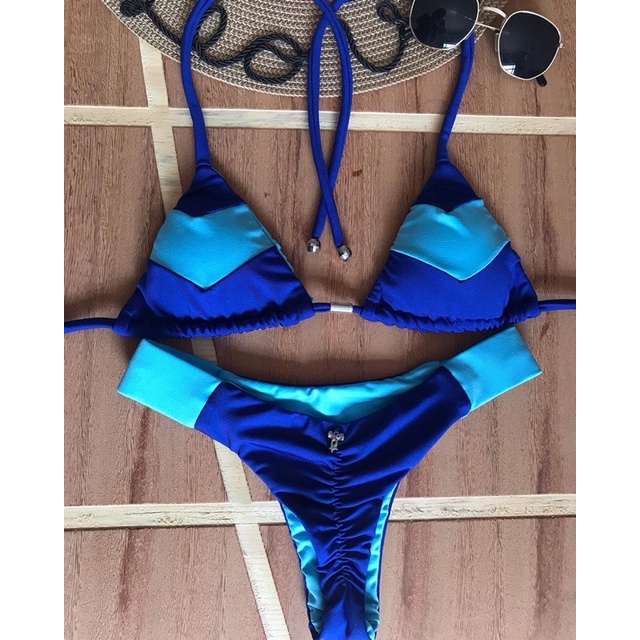 Biquíni cortininha com calcinha fixa - calcinha dupla face - azul royal com azul bebê - bojo removível