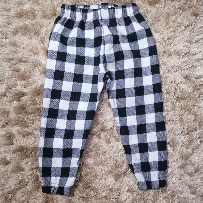 Calça infantil jogger xadrez flanelada