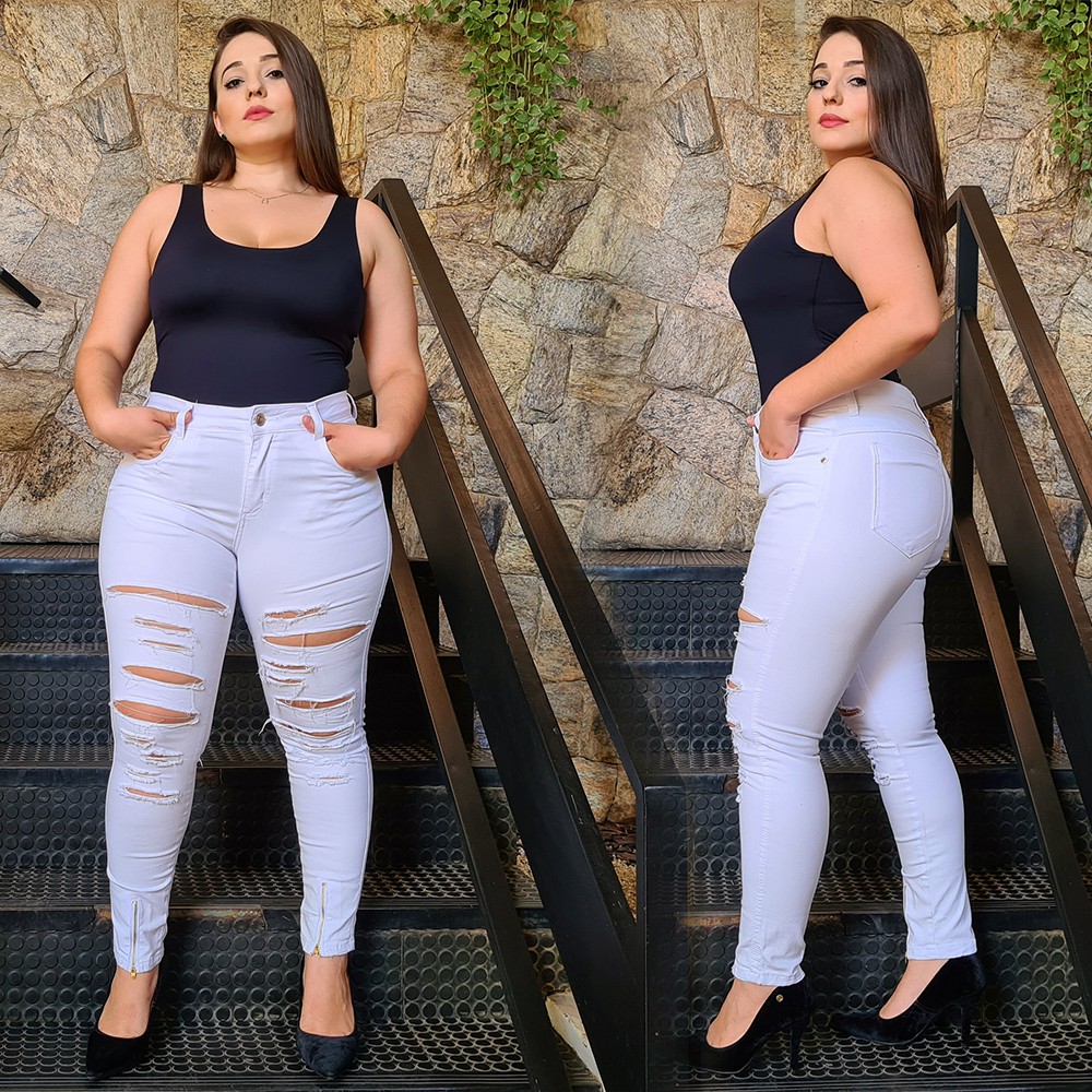 calça jeans colorida plus size