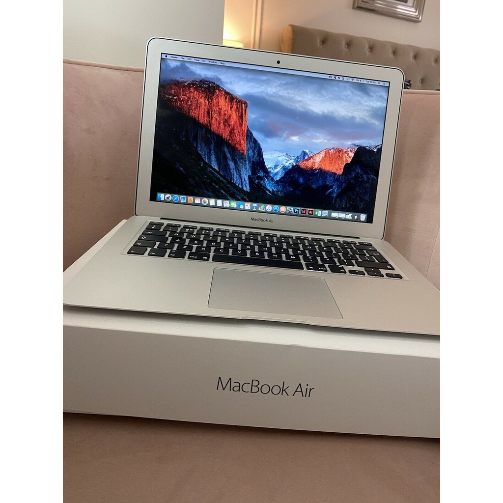 NEW MACBOOK AIR 2015 256GB SSD