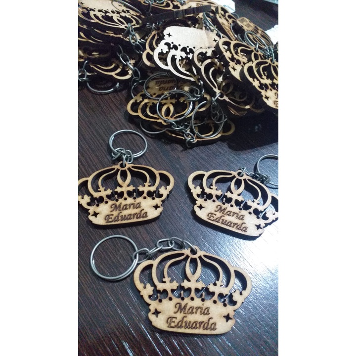 Chaveiro mdf coroa nome Maria Eduarda kit 58 pçs