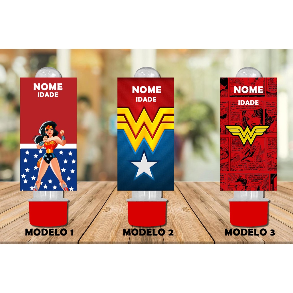 36 Adesivos Etiqueta para Tubete 8x4 cm Mulher Maravilha Personalizado com Nome e Idade com Recorte Especial