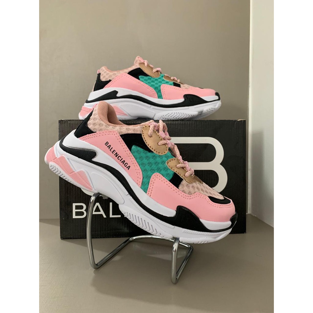 tenis balenciaga colorido
