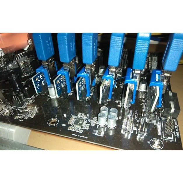Kit com 03 Travas para PCIe Riser Travar com Clip Mineração