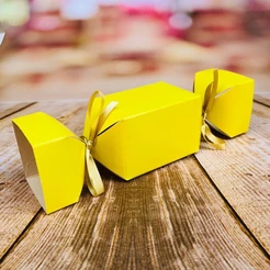 10 Caixa Bombom Caixa Bala Surpresa Doce festa COR AMARELO 8.19