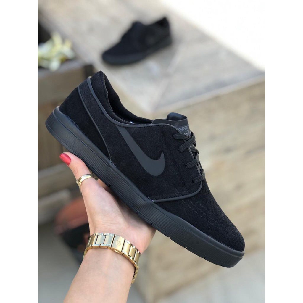 caixa nike sb