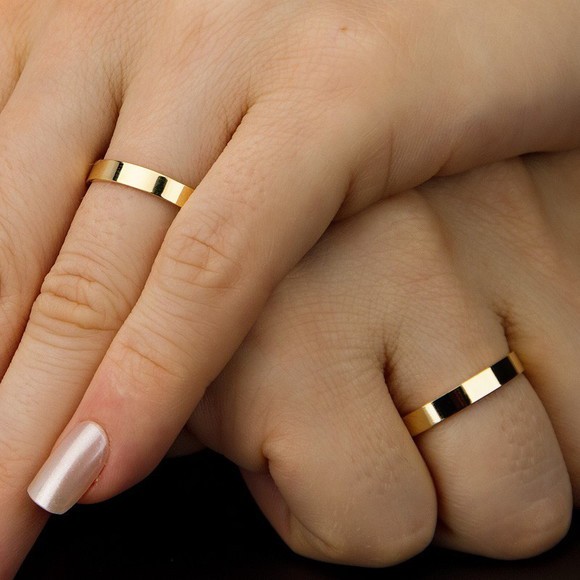 Aliança Casamento Reta 3mm Dourado unidade