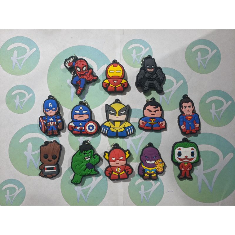 Chaveiro - Herois DC e Marvel - Homem Aranha, Batman, Super-Man, Flash, Wolverine, Thanos, Capitão America, Hulk - No atacado acima de 12 unidades fica 3,99 cada - Ótimo para dar de lembrancinha de aniversário infantil