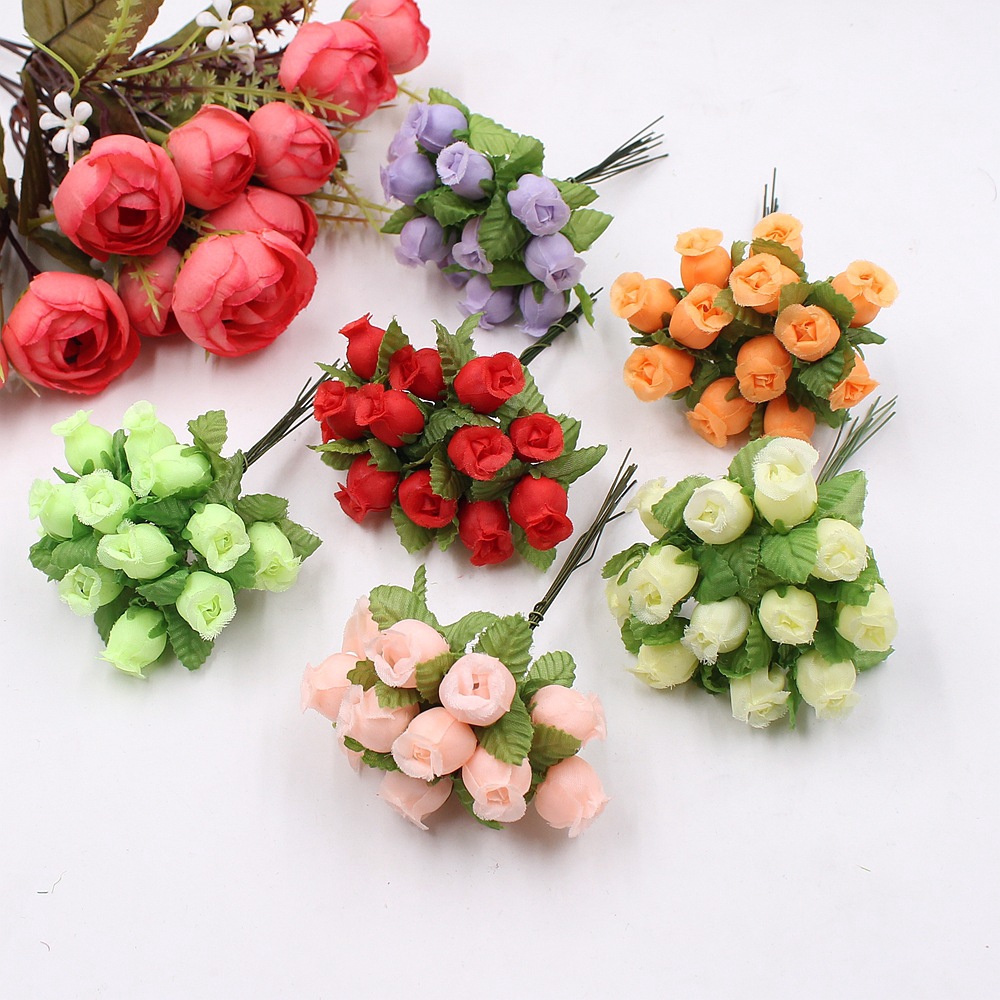 Diy Artesanato Um Bunch Of Belo 12 Rosas Pequenas Flores Artificiais  Decoração De Casa 1 Pcs | Shopee Brasil