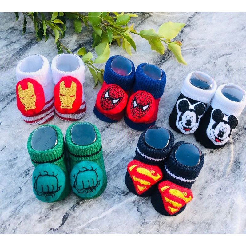 Kit com 2 pares de Meias 3D pantufa Bichinhos para bebê Menino ou Menina
